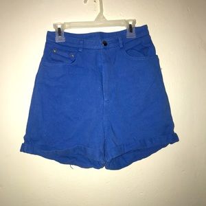 the high waist short is from Valija Gitana, the size its x small